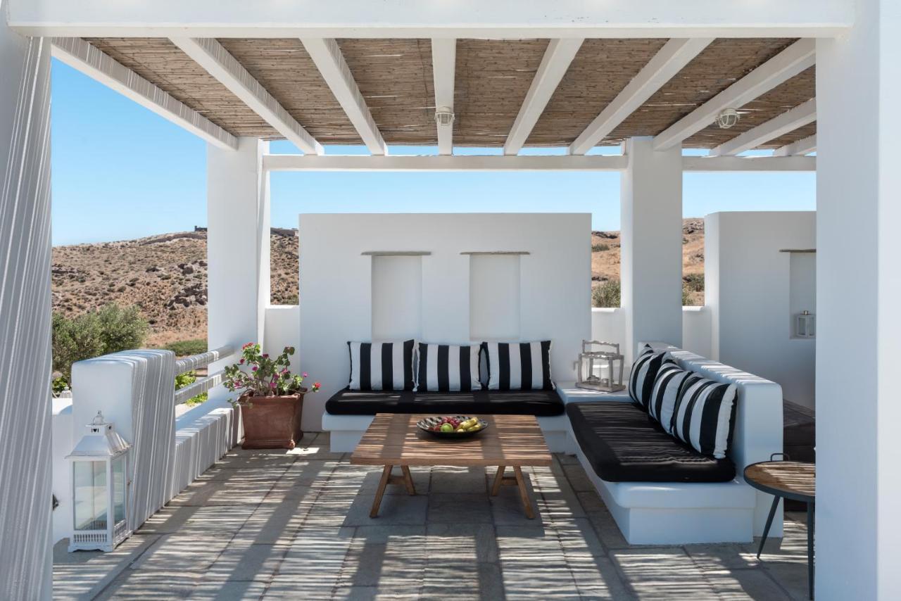 Anema Boutique & Santorini