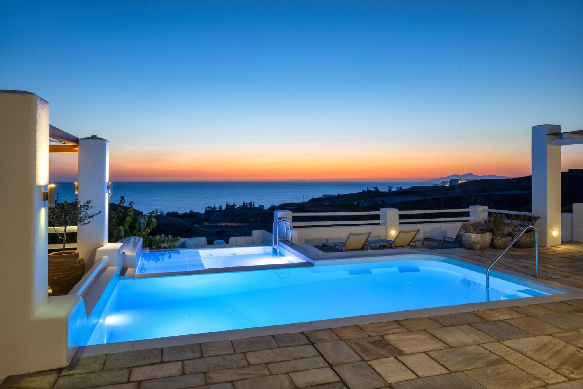 Anema Boutique & Santorini 4* Vourvoúlos