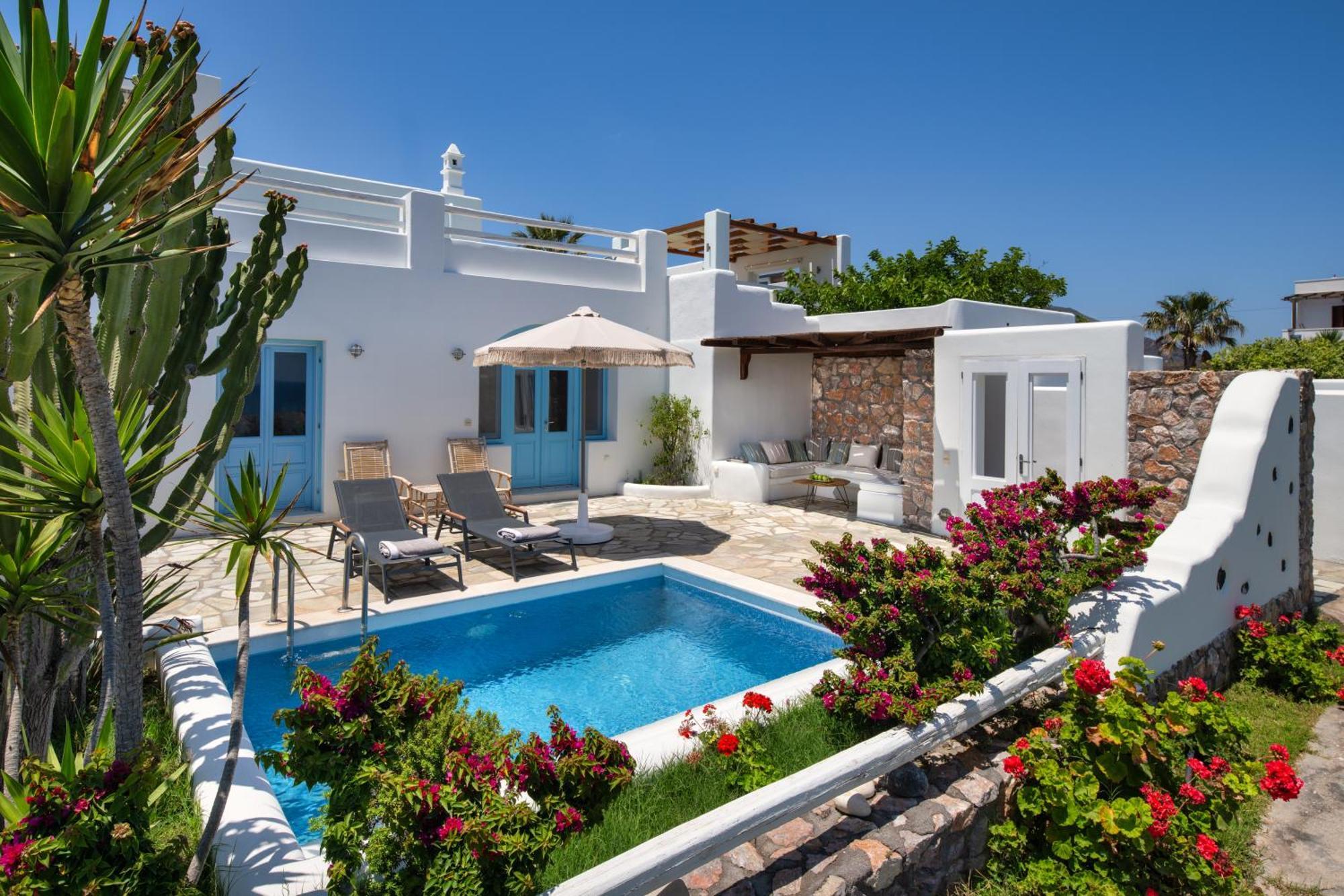 Anema Boutique & Santorini
