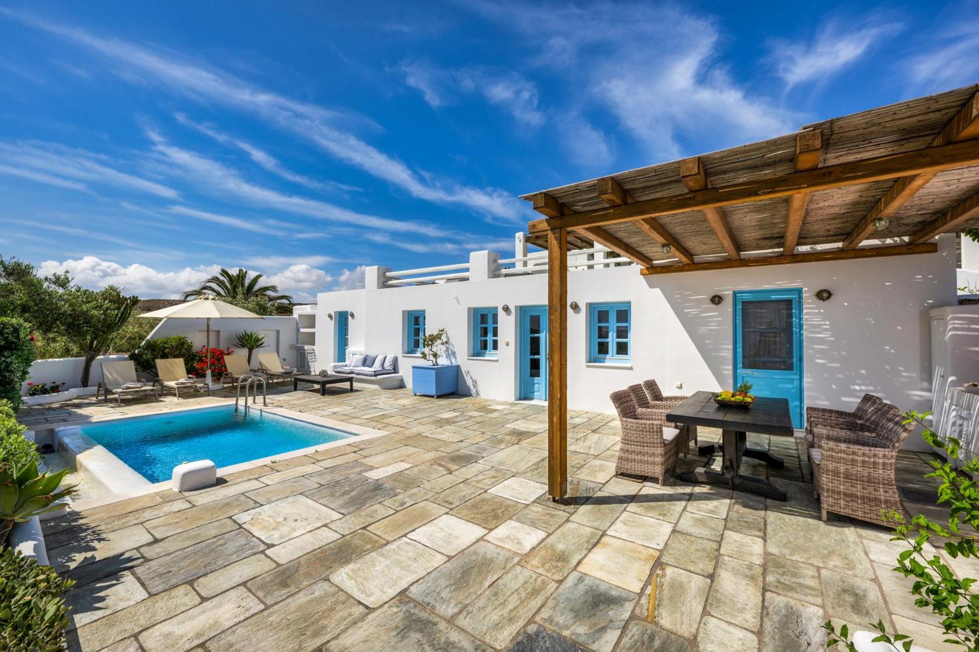Anema Boutique & Santorini 4* Vourvoúlos