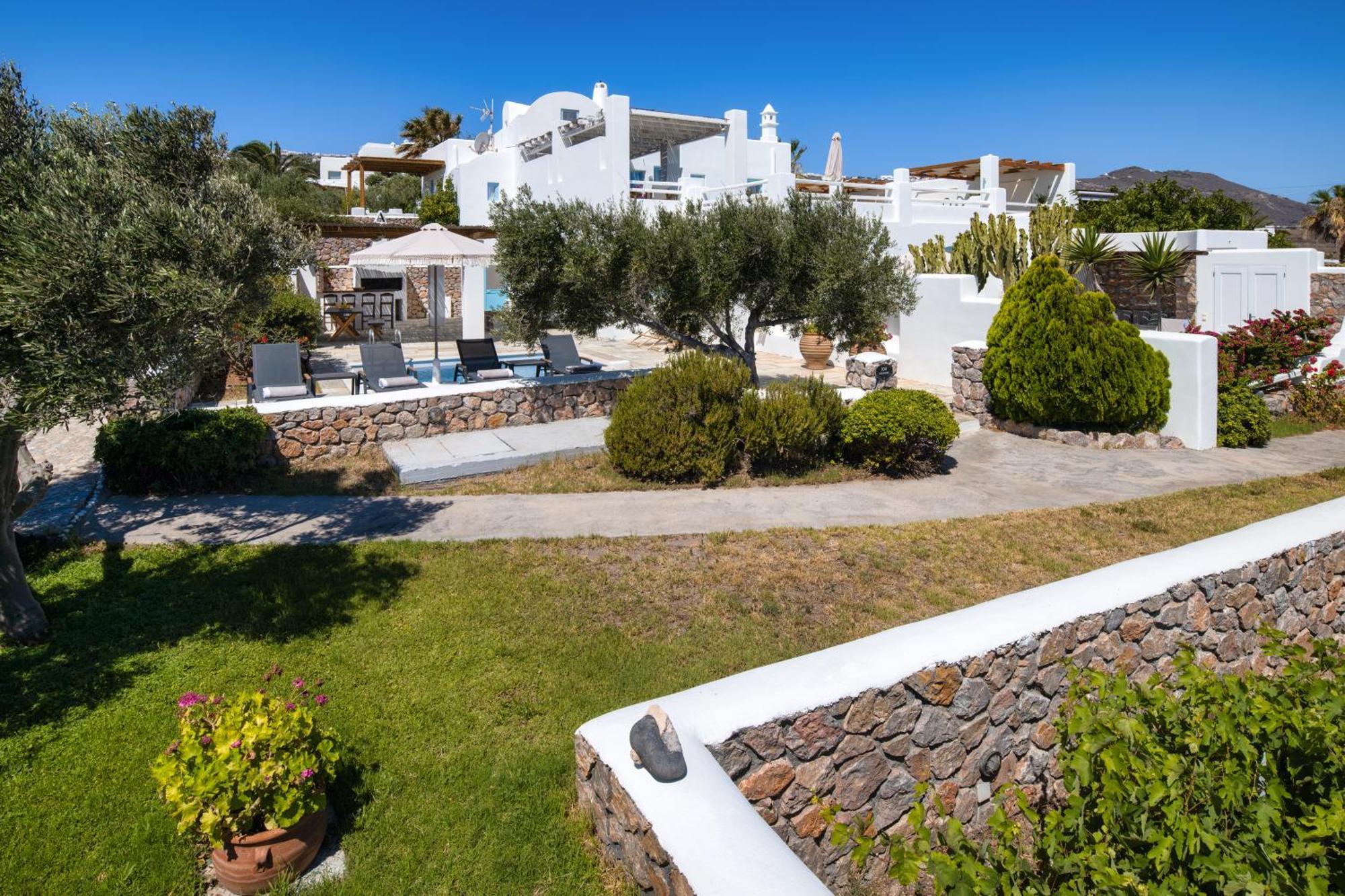 Anema Boutique & Santorini Hotel Vourvoulos