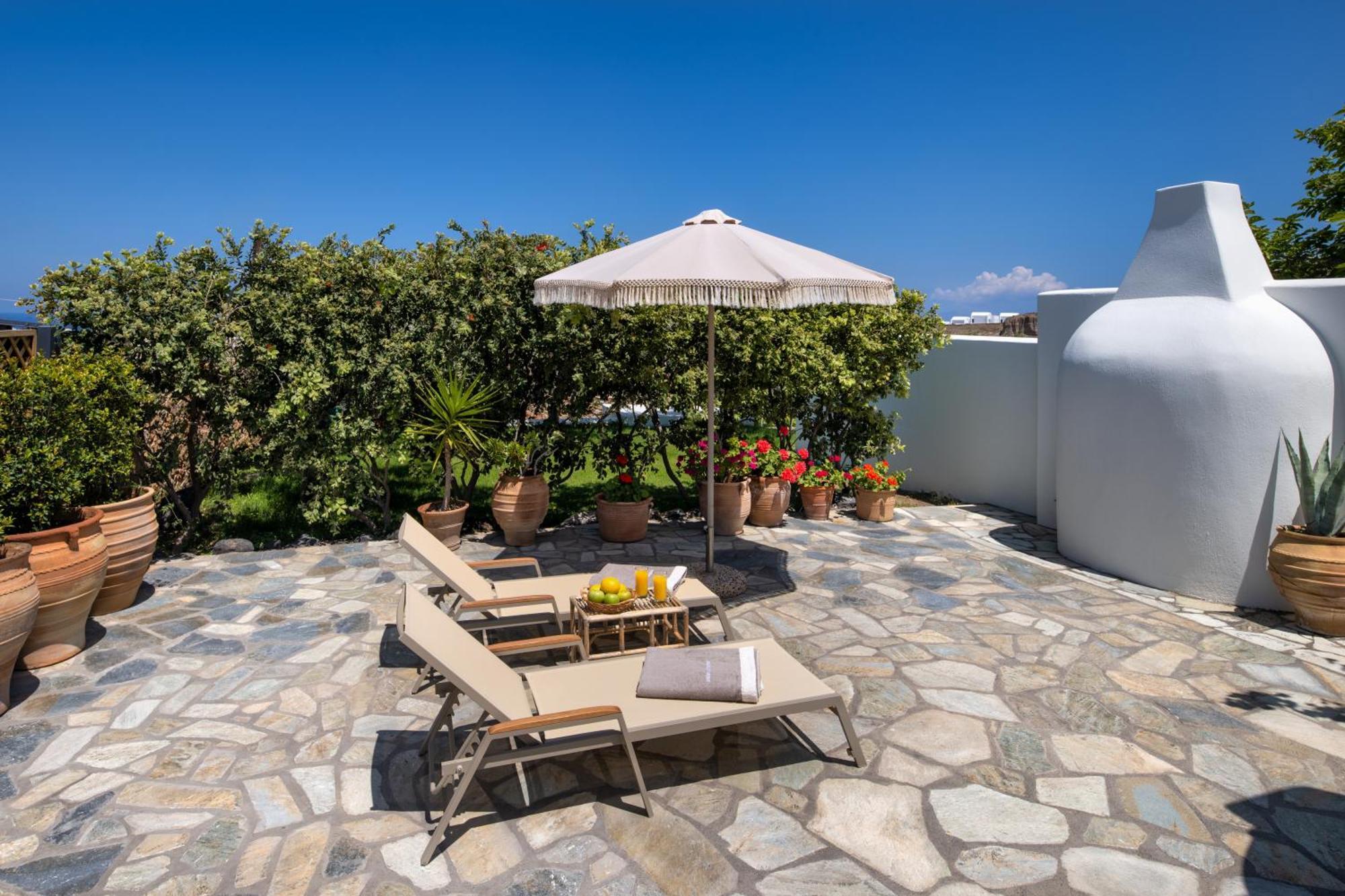 Anema Boutique & Santorini 4* Vourvoulos