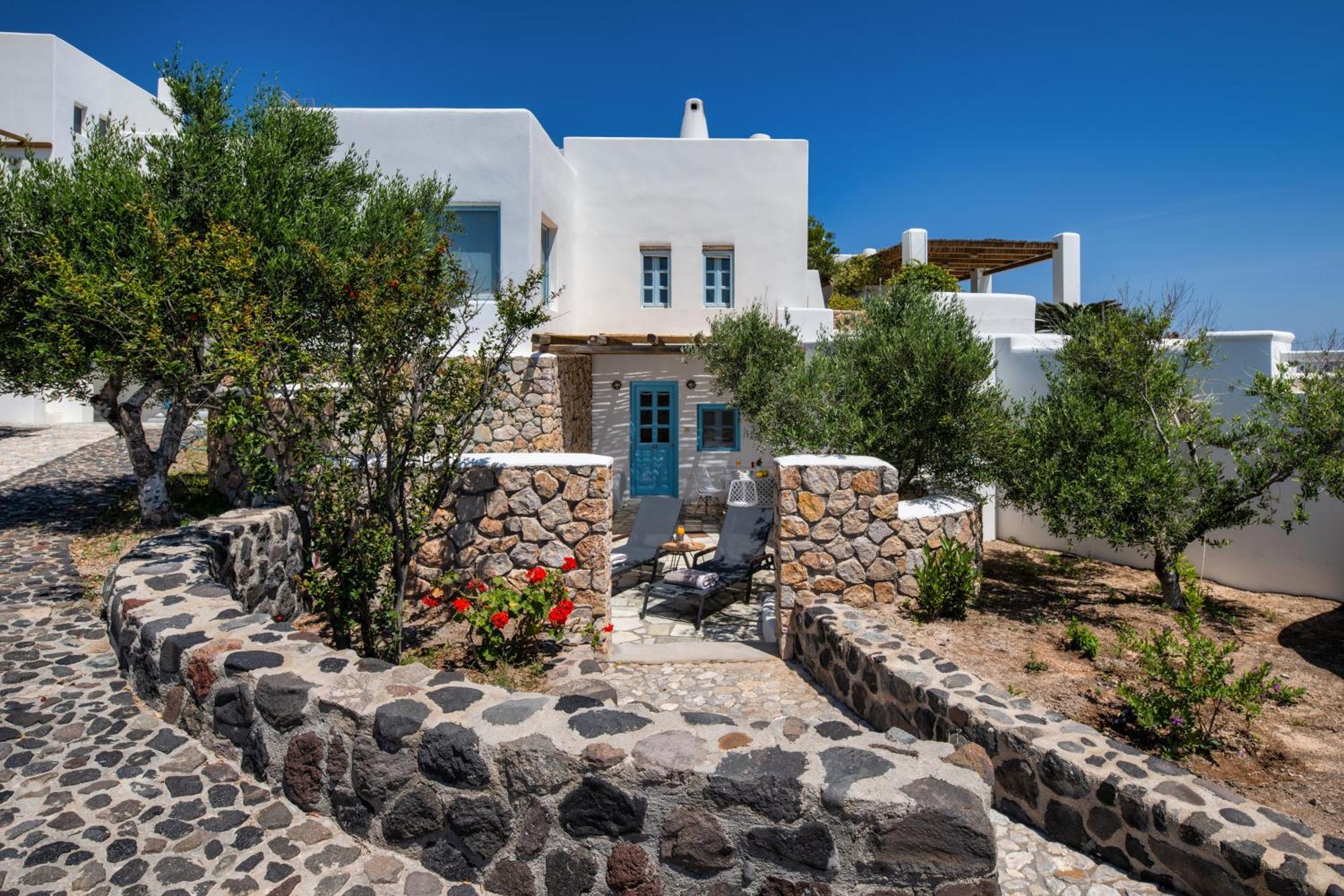 Anema Boutique & Santorini 4*