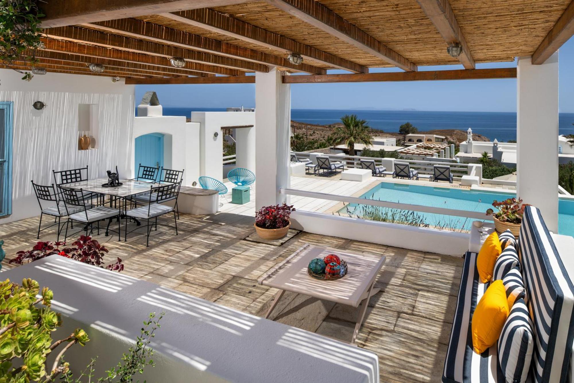 Anema Boutique & Santorini Hotel